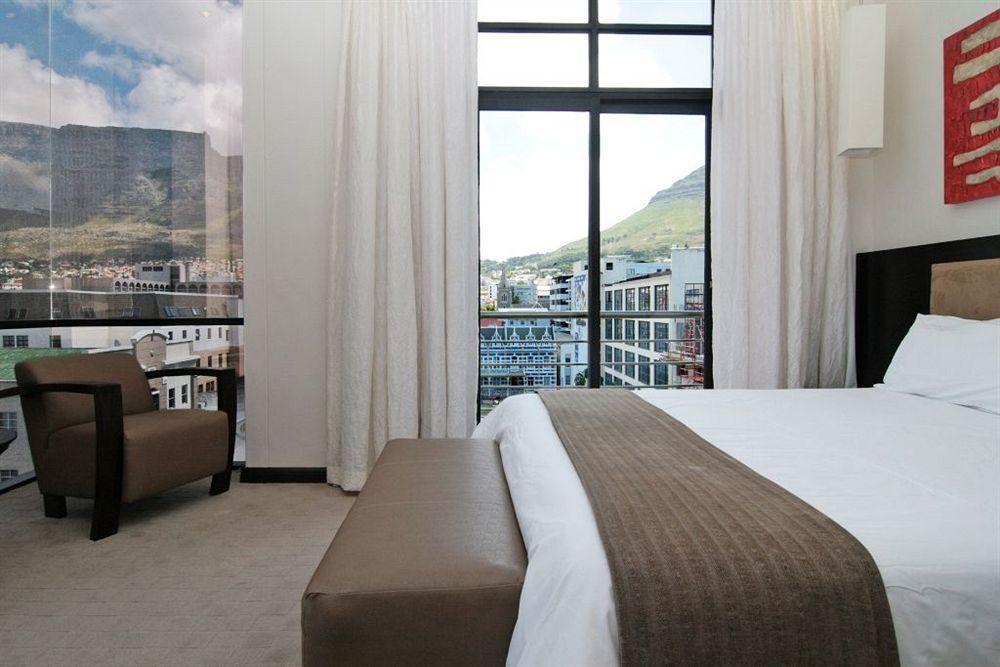 Urban Chic Boutique Hotel & Cafe كيب تاون الغرفة الصورة